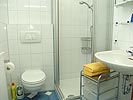 Schlafzimmer mit Kleiderschrank